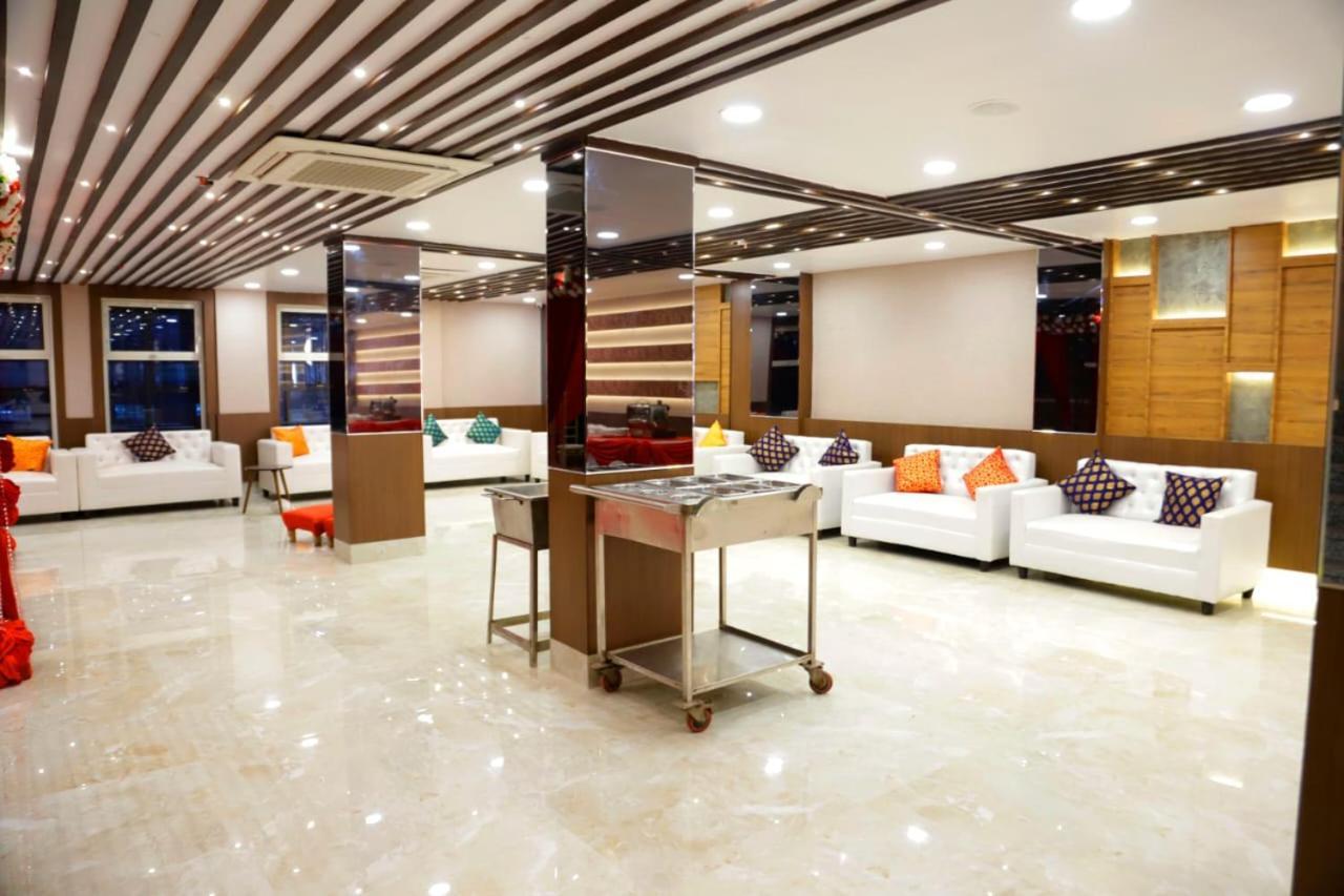 The Panash - Hotel & Banquet Kalkata Exteriér fotografie